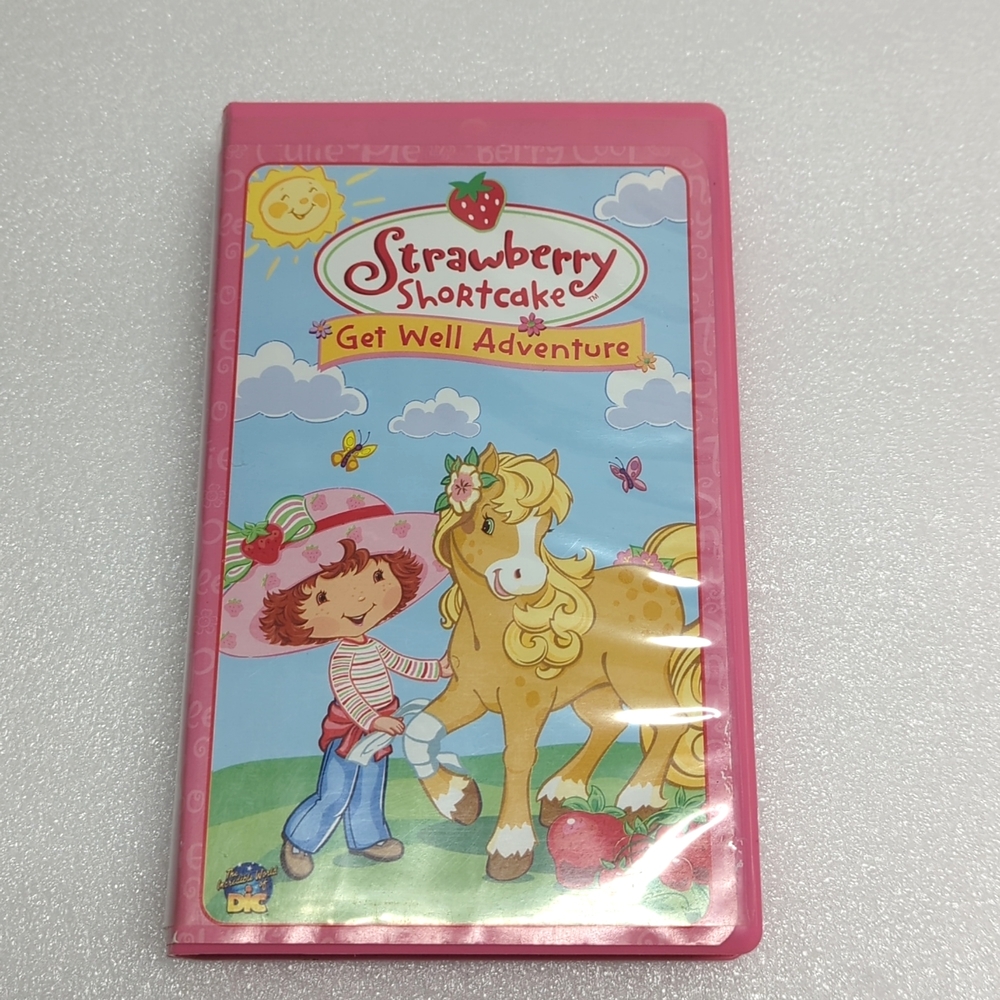 🌈5/$20🌈Bundle!😍 Strawberry Shortcake Get well Adventure VHS